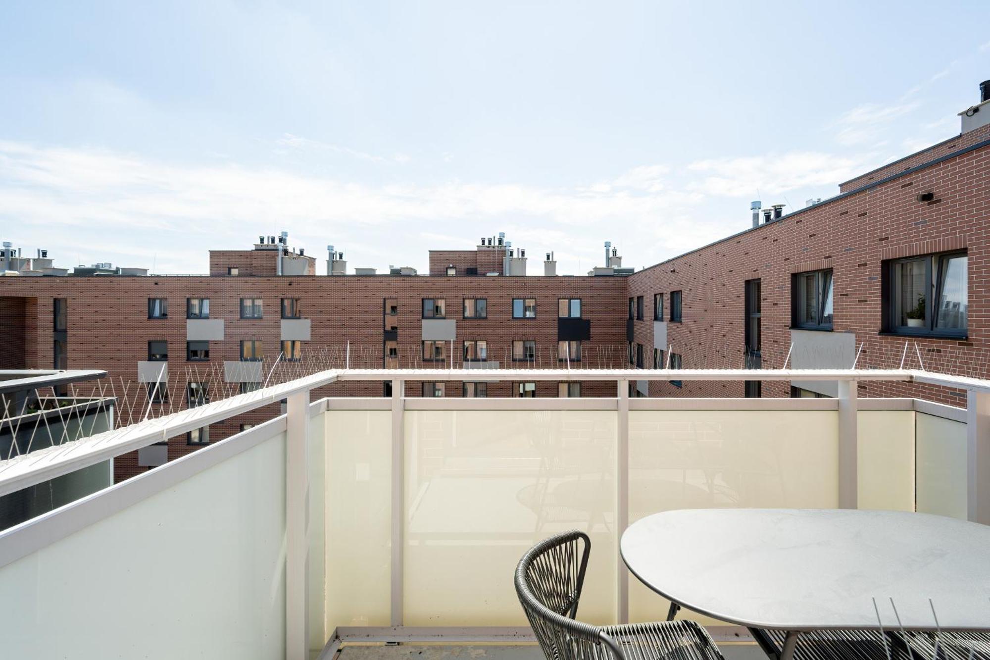 Piekny Apartament Wichrowa - 2 Sypialnie Free Garage Wroclaw By Noclegi Renters Esterno foto