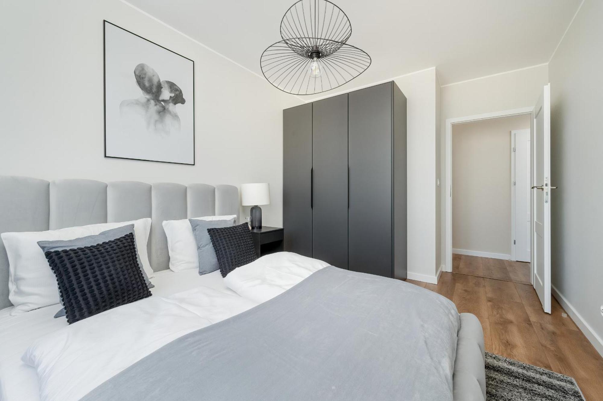 Piekny Apartament Wichrowa - 2 Sypialnie Free Garage Wroclaw By Noclegi Renters Esterno foto