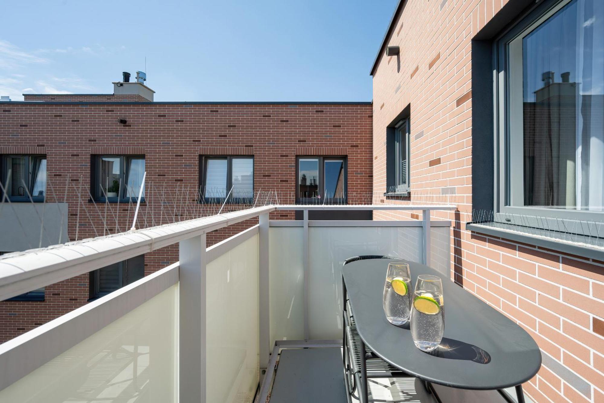 Piekny Apartament Wichrowa - 2 Sypialnie Free Garage Wroclaw By Noclegi Renters Esterno foto